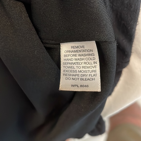 Style & Co. medium black tank top with metallic trim 95% rayon 5% spandex - Picture 5 of 6